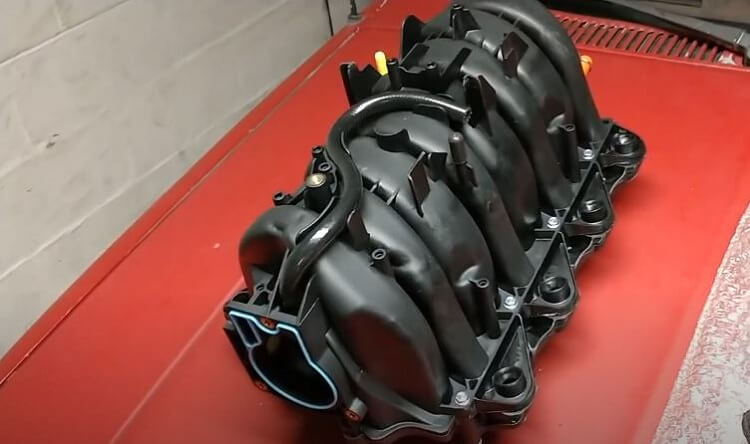 Best Intake Manifold For 5.3 Vortec Reviews 2022: Our Top Rated 5